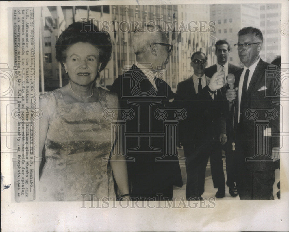 1967 Press Photo Arthur Goldberg Eugenie Anderson United States Delegation - Historic Images