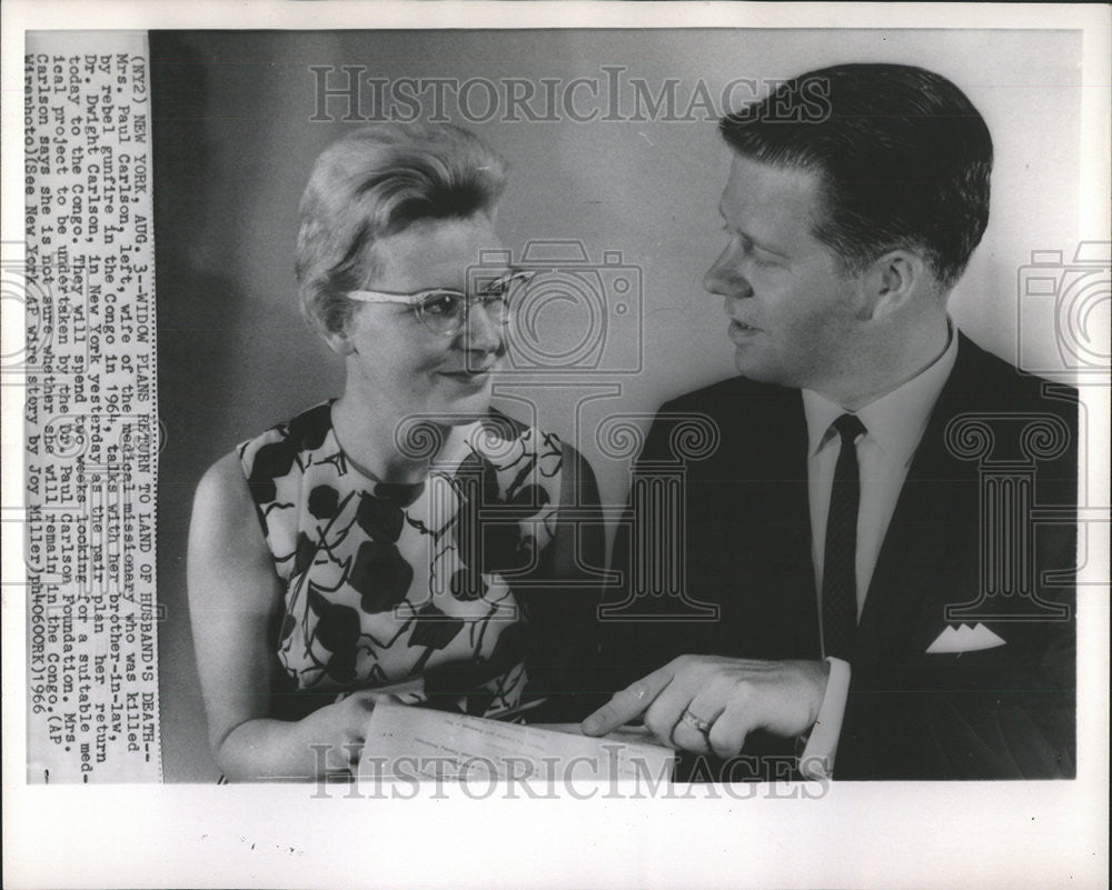 1966 Press Photo Mrs Paul Carlson wife medical missionary rebel gunfire Congo - Historic Images