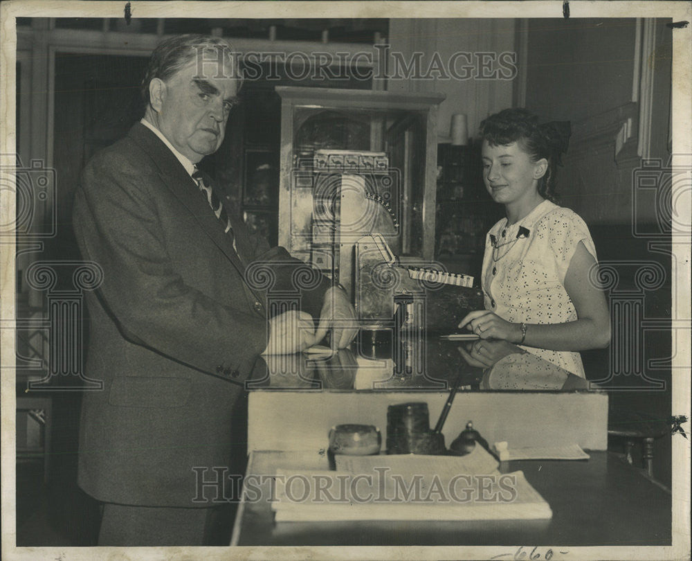 1947 Press Photo John Lewis United Mine Workers Sophie Ledynski - Historic Images