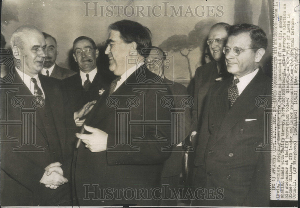 1940 Press Photo John Lewis president CIO hands Philip Murray Pittsburgh - Historic Images