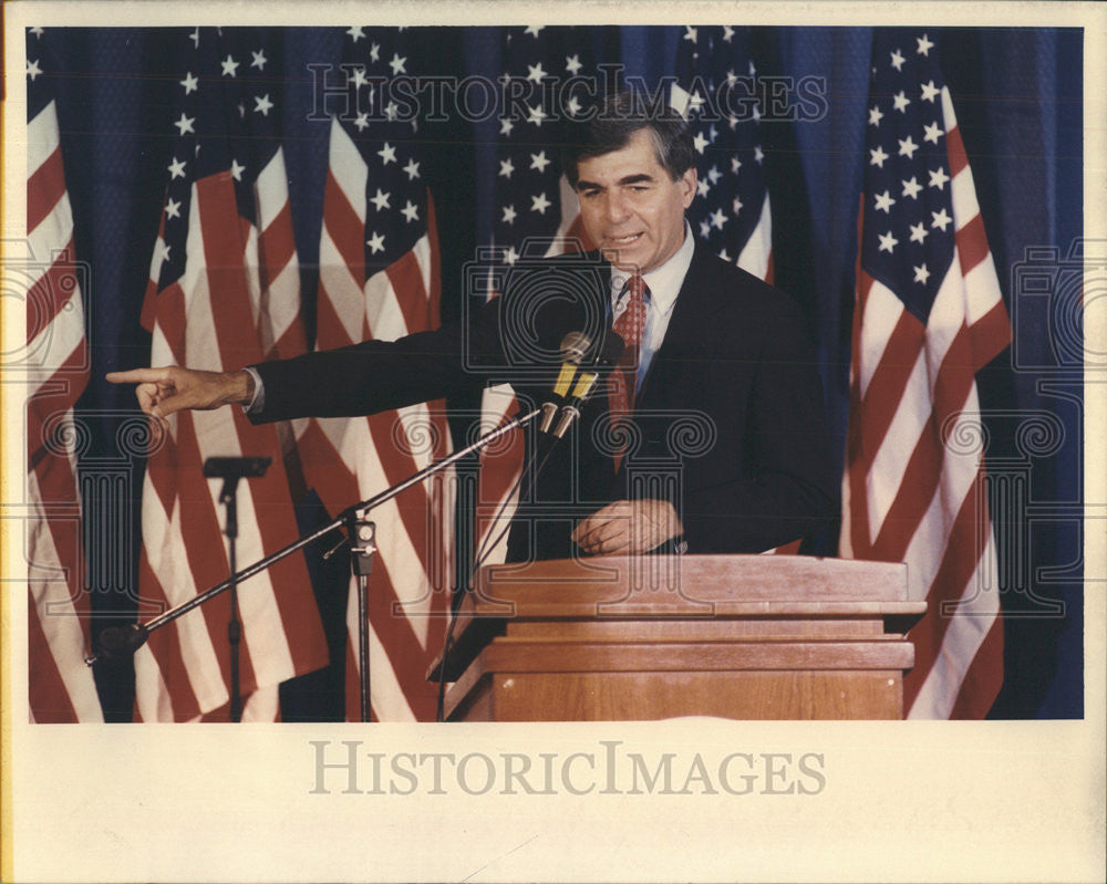 1988 Press Photo Michael Stanley Dukakis Governor Massachusetts - Historic Images