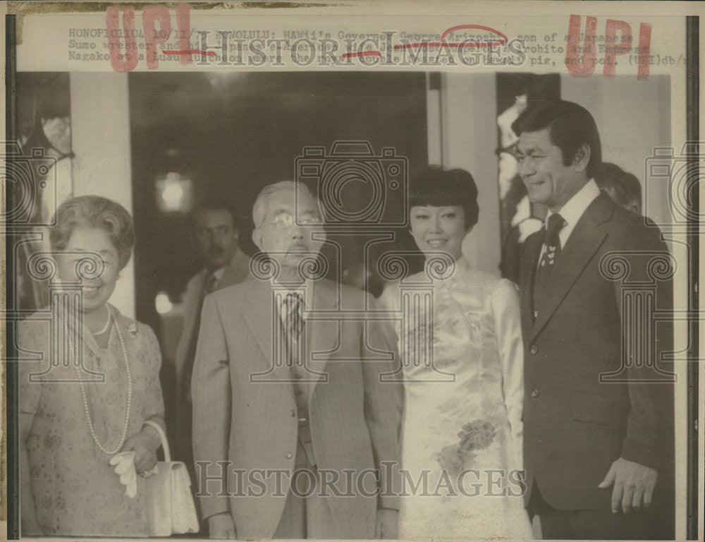 1975 Press Photo Hawii Governor George Ariyosh Japanese-American wife Jena - Historic Images