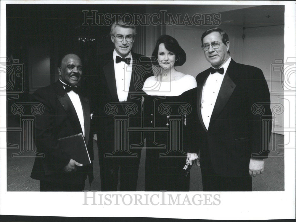 1994 Press Photo Rev. Clyde H. Brooks, Chicago Hilton - Historic Images