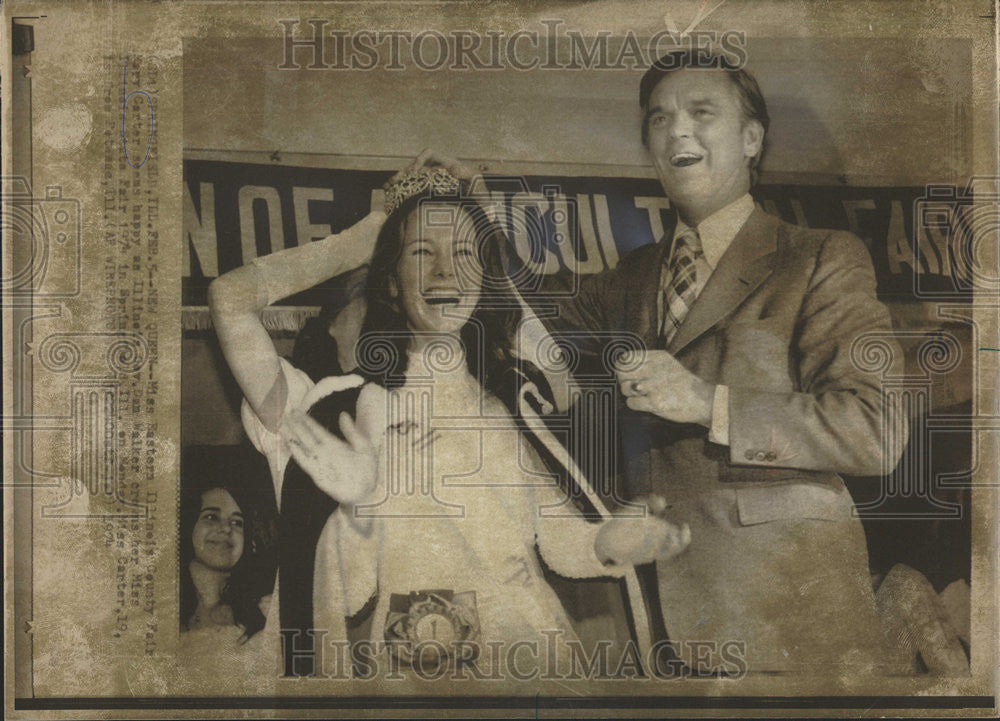 1974 Press Photo  Miss Illinois State Fair Mary Carter, Gov Dan Walker - Historic Images