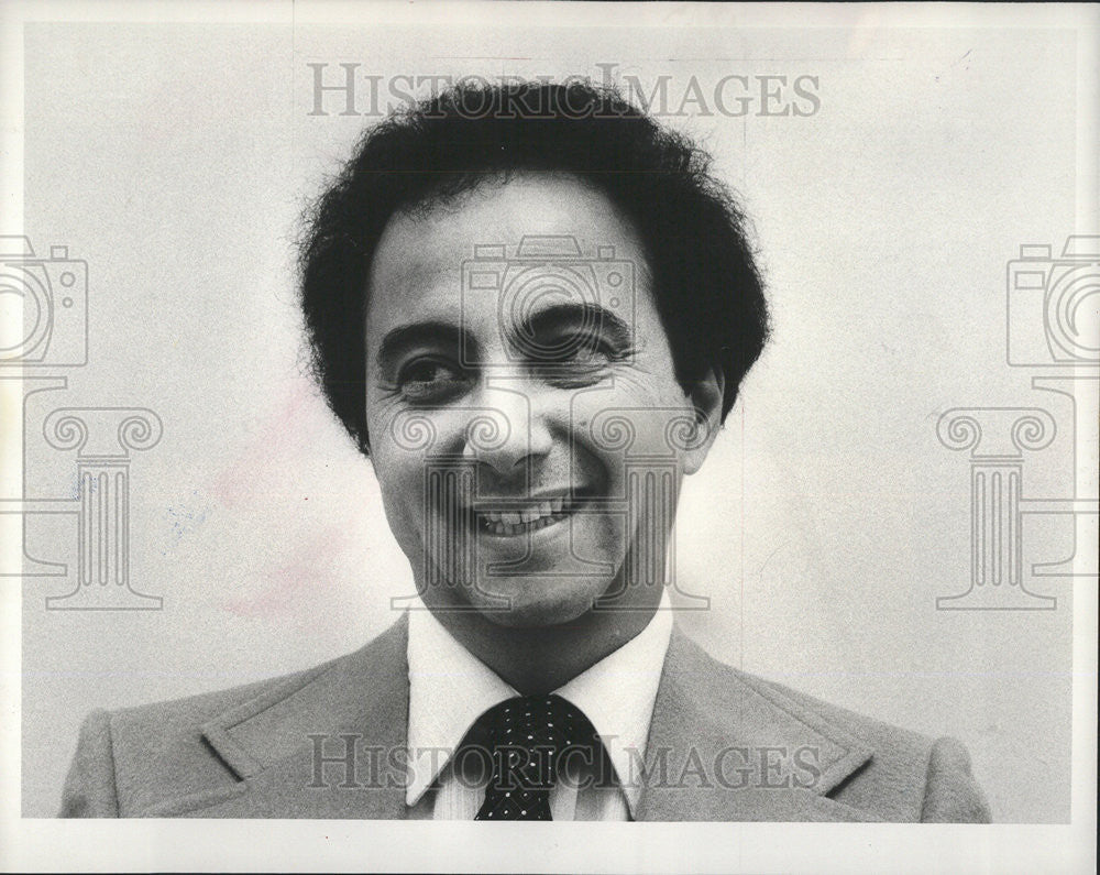 1979 Press Photo Office Chair Furniture Designer Jerome Caruso Cole Businessman - Historic Images