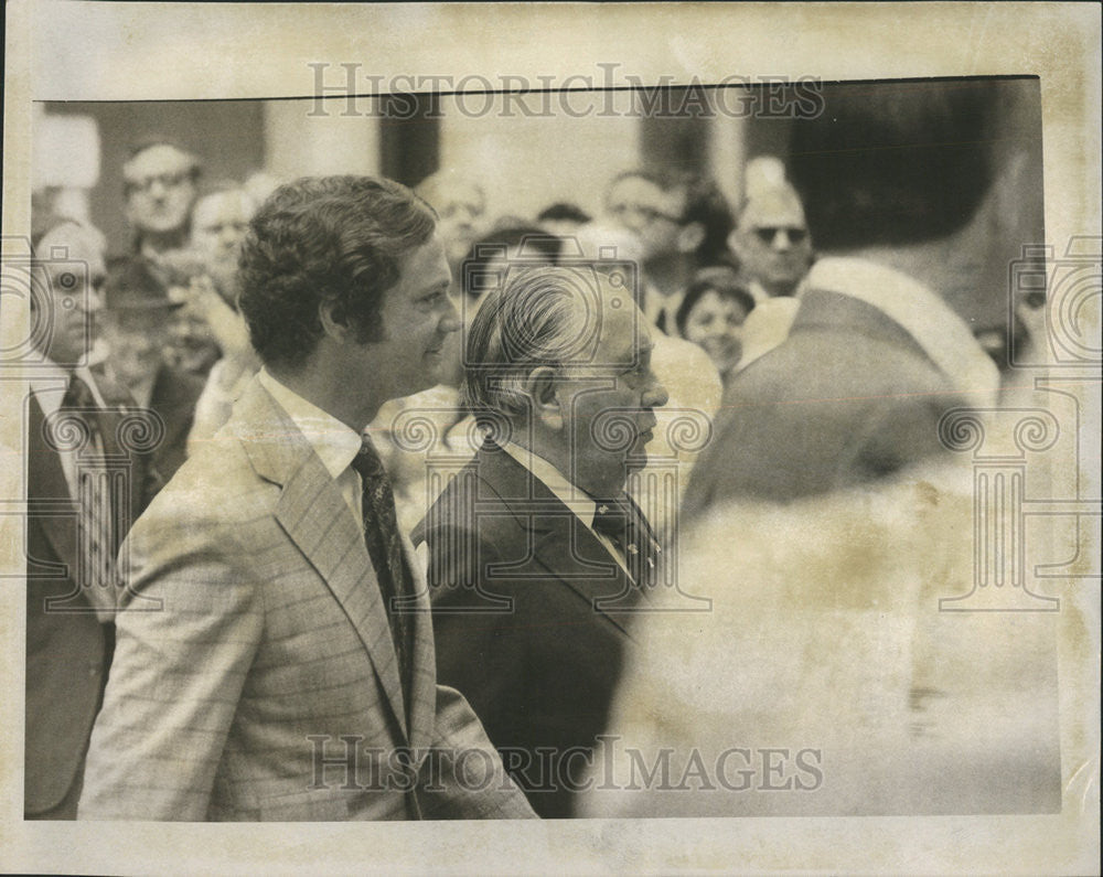 1976 Press Photo Mayor Daley King Gustaf With Whitehead Review Military Units - Historic Images