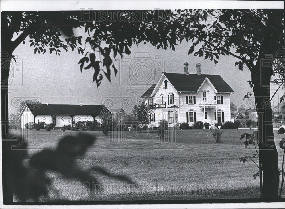 1970 Press Photo Philip W. Anderson Victorian Home Milburn - Historic Images