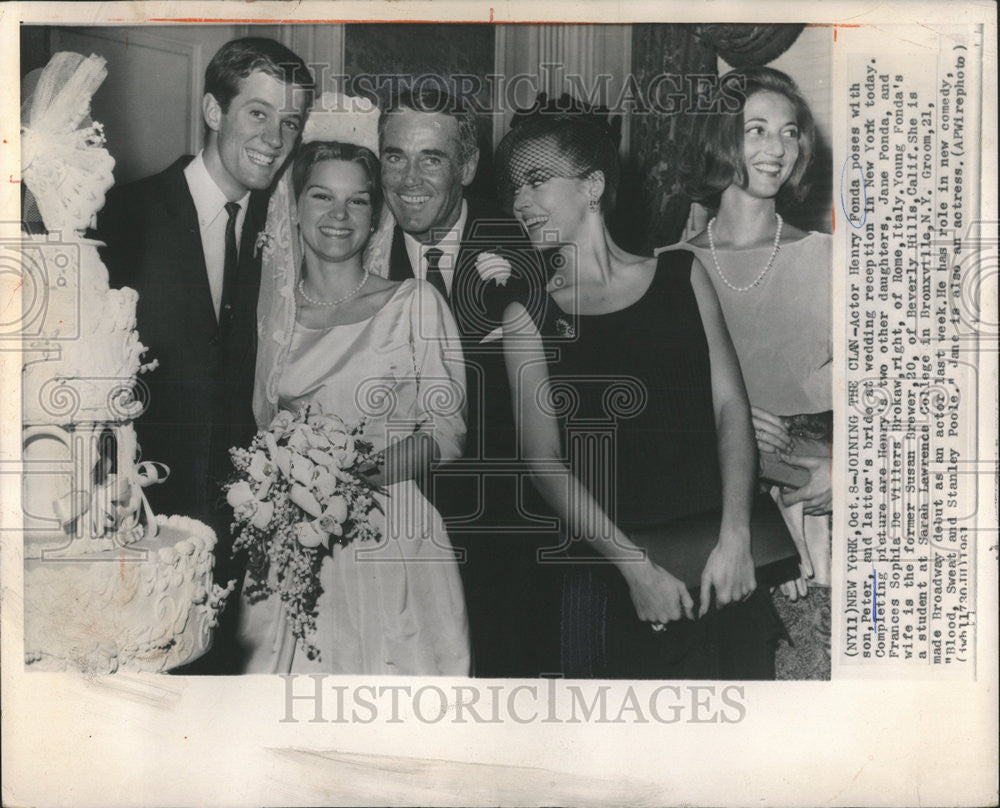 1961 Press Photo Actor Henry Fonda Latier Bride - Historic Images