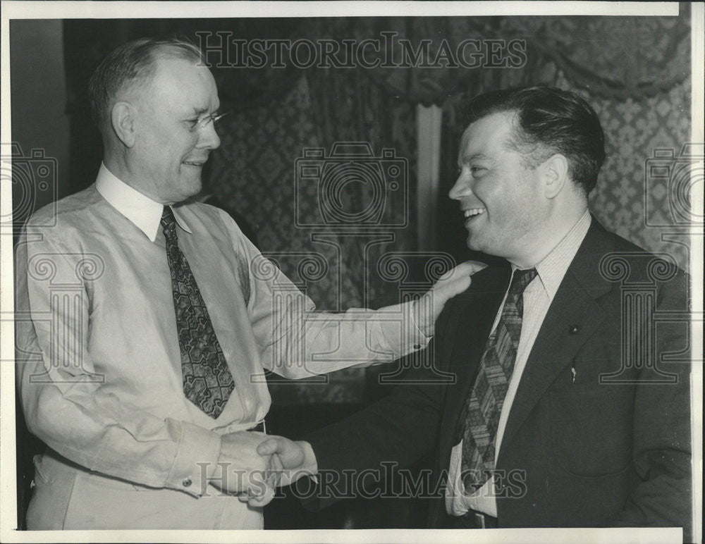 Press Photo David Dubisklyt CIO  international lady garment worker Union Member - Historic Images