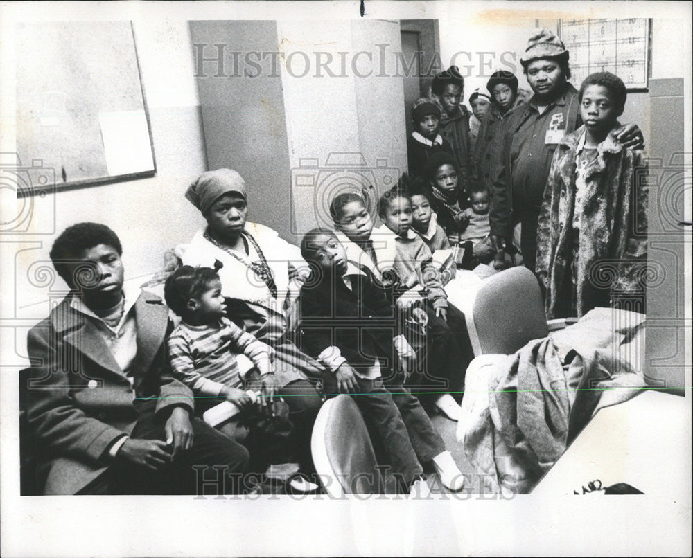 1976 Press Photo Cora Fonder 10 Children - Historic Images