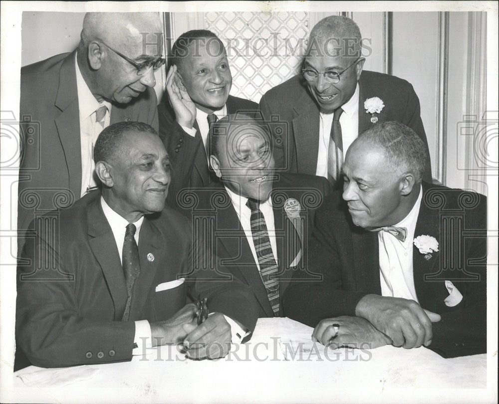 1956 Press Photo Horace carter Chicago Elwood California  Robert Garner William - Historic Images