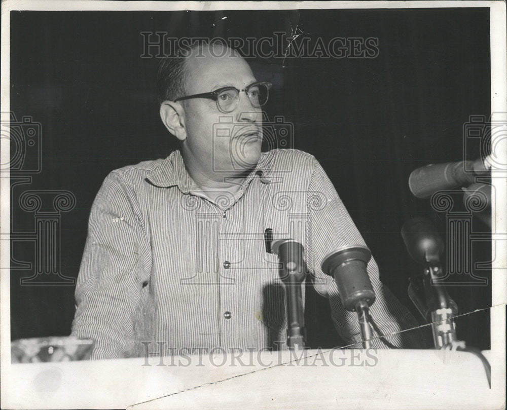 1957 Press Photo This is a Closeup of Nathan Leopold as he Answered Questions - Historic Images