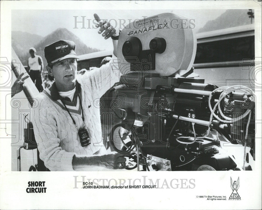 1986 Press Photo John Badham, director &quot;Short Circuit&quot; - Historic Images