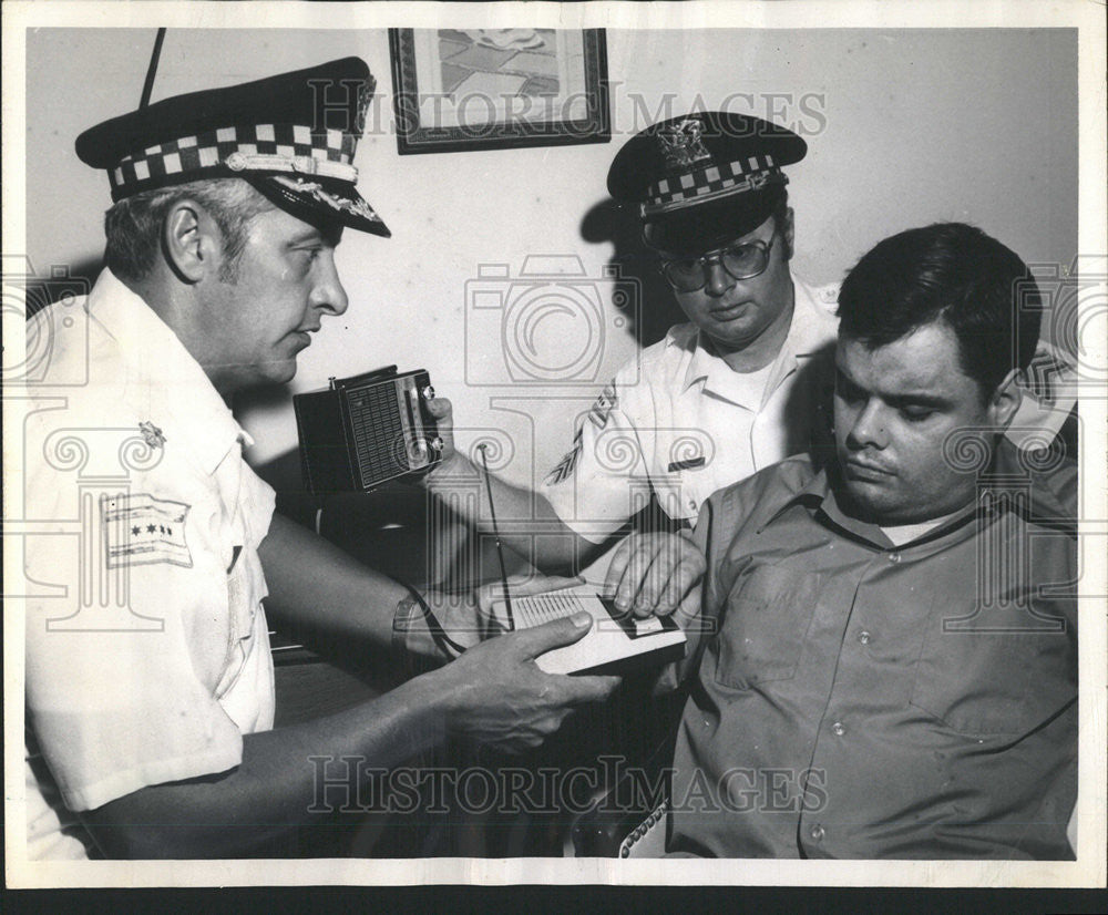 1975 Press Photo New Police Fire monitor radious are delivered Philip Leonard - Historic Images