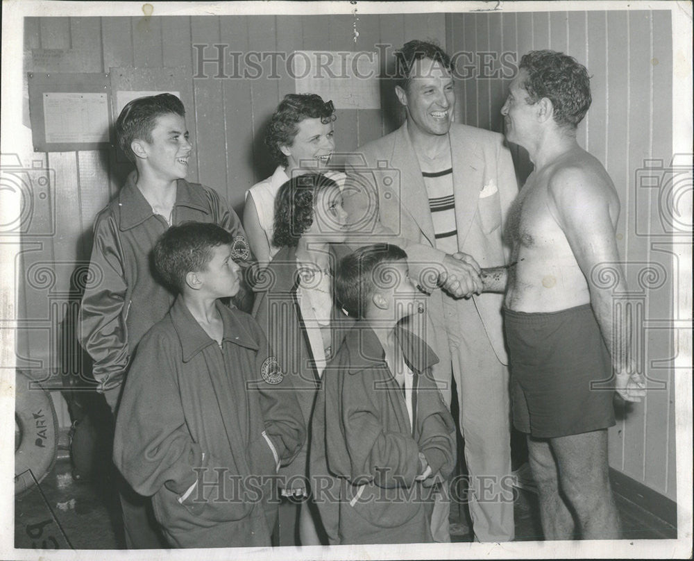 1953 Press Photo Sam Leone Beach Director Chicago - Historic Images