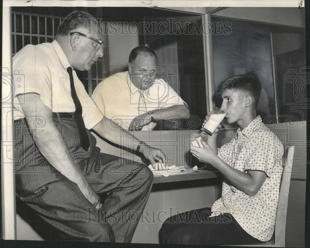 1960 Press Photo Harold Dalibozak Sheriff Franks Sain Warden Jack Johnson - Historic Images