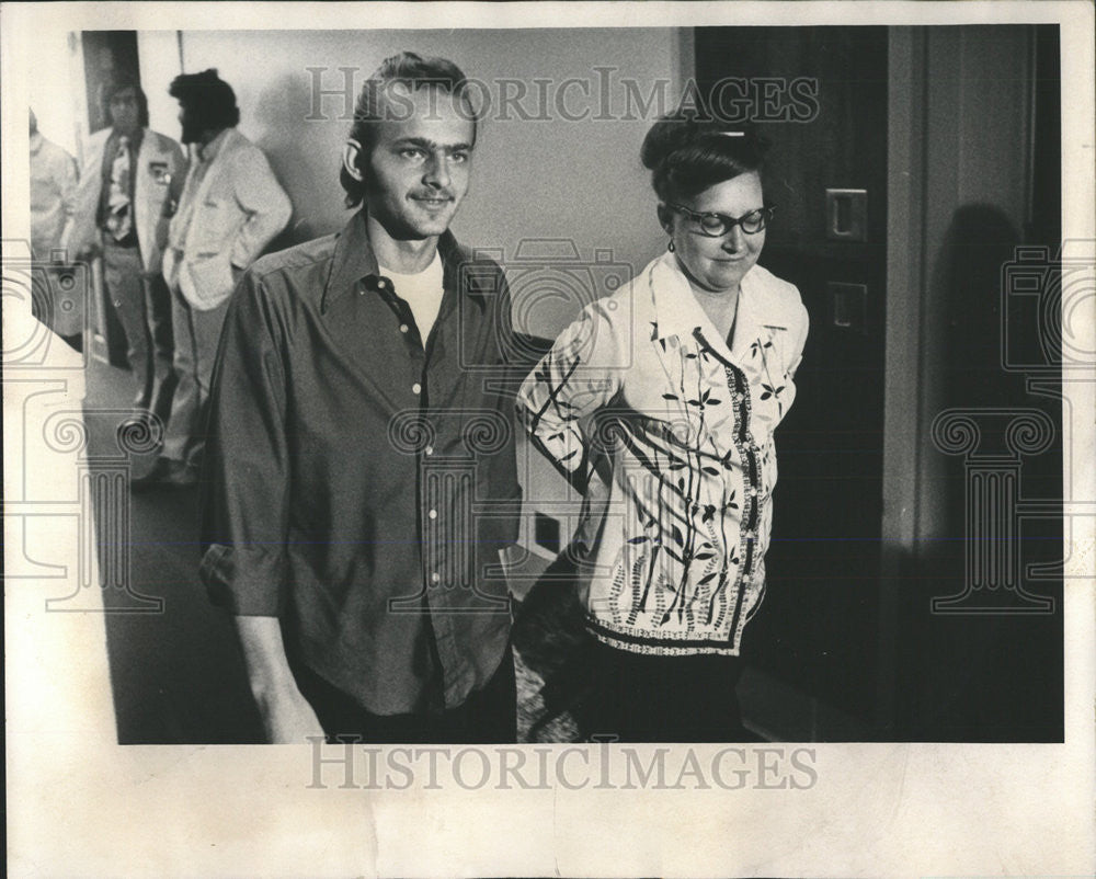 1973 Press Photo Gary Alexander Atomic Pacemaker Patient Leave Mount Hospital - Historic Images