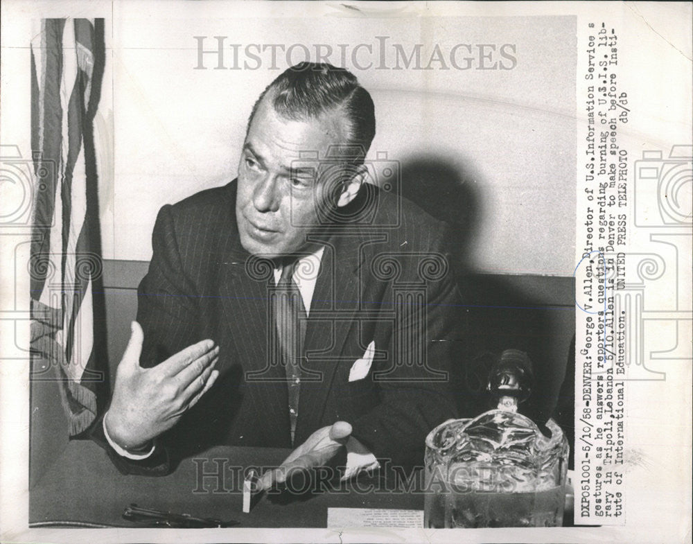 1960 Press Photo George V. Allen, Director of U.S. Information Services - Historic Images