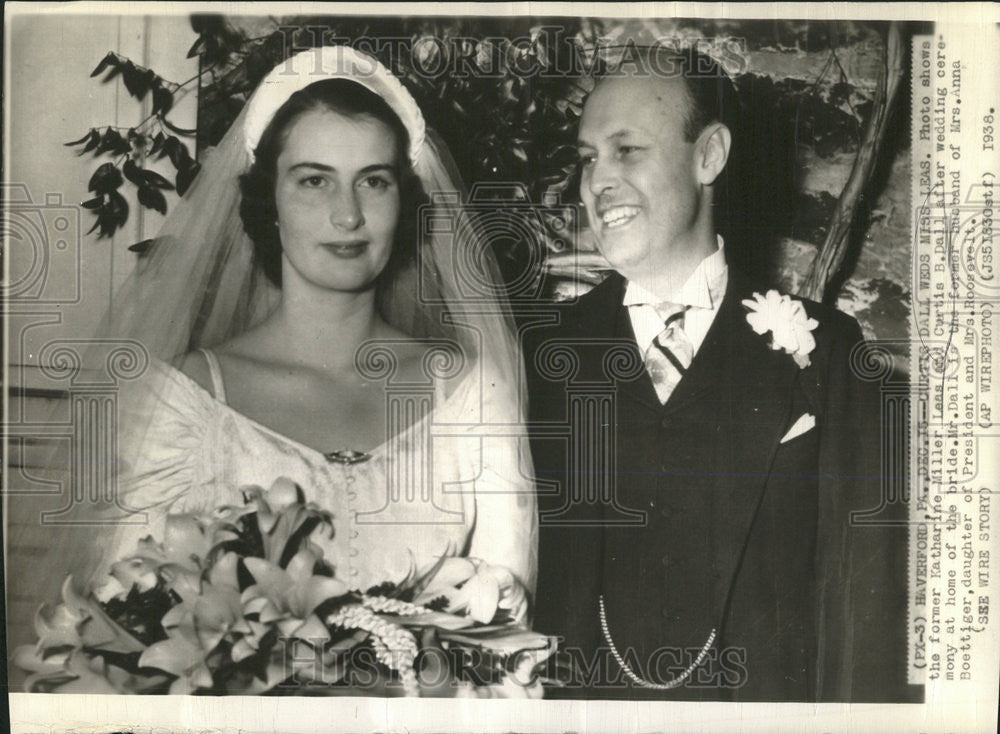 1938 Press Photo Katherine Miller Leas Curtis Pal Wedding Daughter Roosevelt - Historic Images