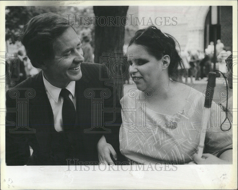 1983 Press Photo Holy Name Cathedral Mourners Joel Daly Fahey Flynn partner - Historic Images