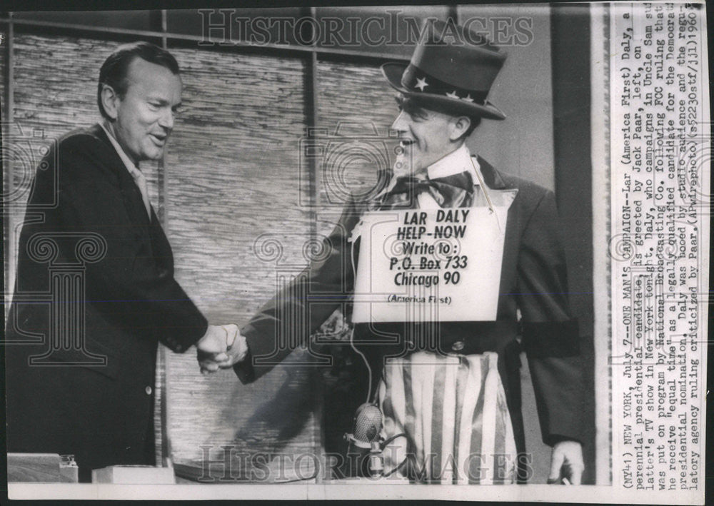 1960 Press Photo Lar Daly is Greeted by Jack Paar on Latter&#39;s TV Show - Historic Images