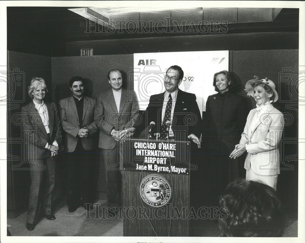 1982 Press Photo Mr ERI Allan Britain Bureau International Exposition mayor - Historic Images