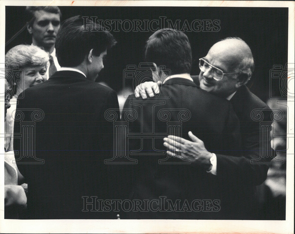 1987 Press Photo James H. Alesia Brian Alesia Dirksen Federal Building - Historic Images