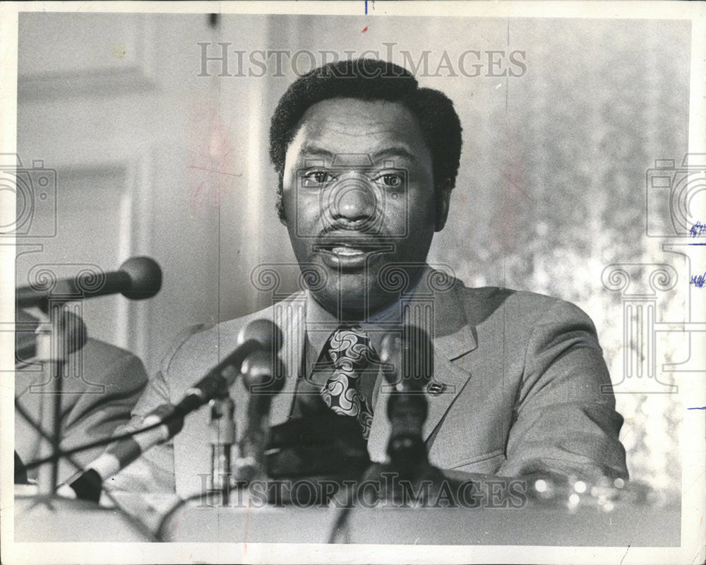 1971 Press Photo Laplois Ashford Black Group Chicago Urban League conference - Historic Images