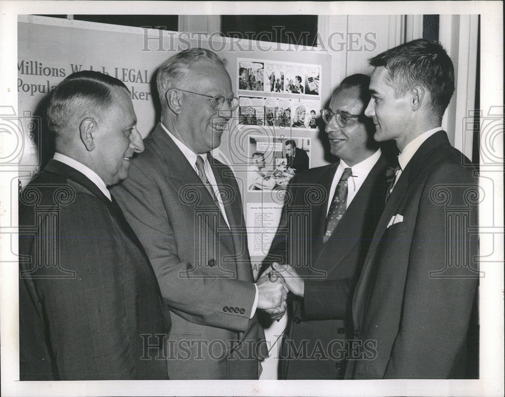 1954 Press Photo Chief Justice Earl Warren Supreme Court Nicolas Dallias Heilman - Historic Images