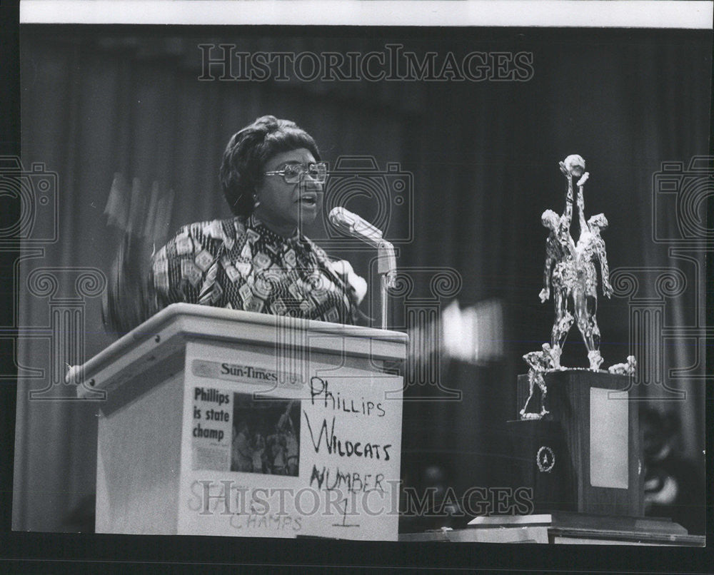 1975 Press Photo Ernestine Curry School Principal - Historic Images