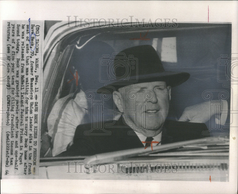 1964 Press Photo Dave Beck Teamster Union Leader Sit Front Seat Auto  Beck Home - Historic Images