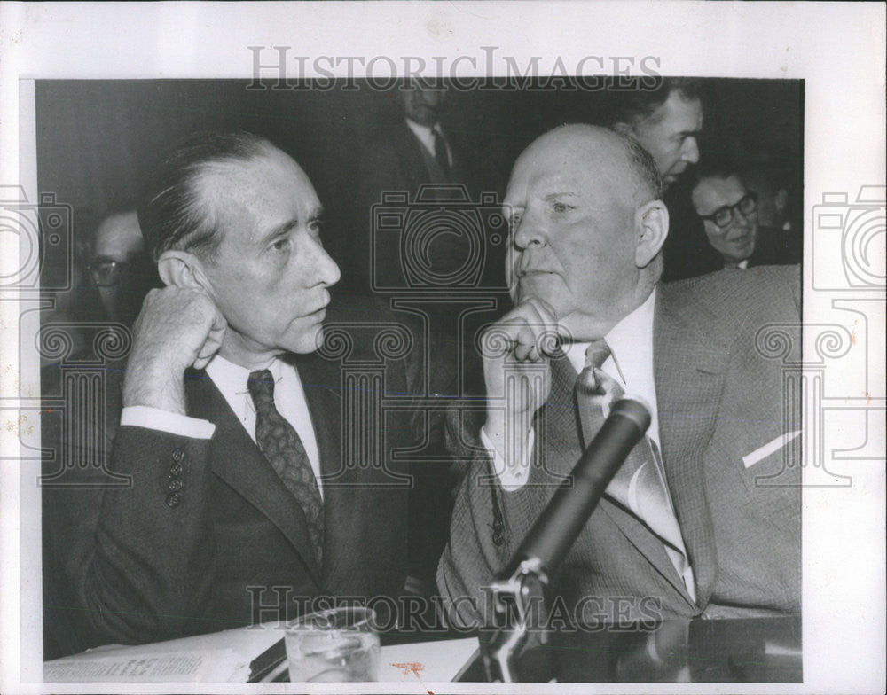 1957 Press Photo Dave Beck Attorney Arthur Condon Senate Committee Probe - Historic Images