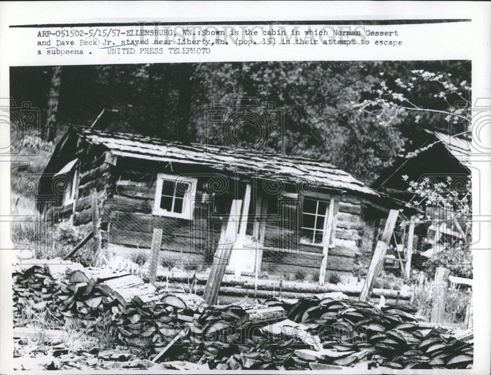 1957 Press Photo Norman Gessert Dave Beck Jr Liberty Cabin - Historic Images