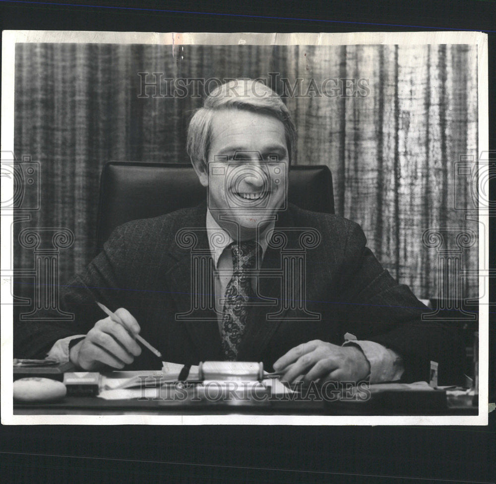 1971 Press Photo James Ahern director Insurance Fraud Association Lawman fake - Historic Images