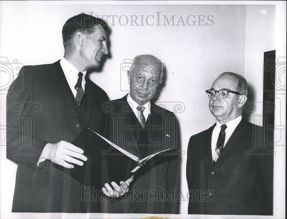 1966 Press Photo Judge William Becker Campbell senate subcommittee US court - Historic Images