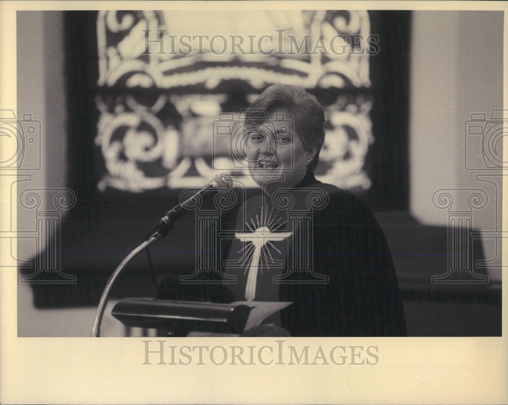 1993 Press Photo Bonnie Beckonchrist Holy Covenant United Methodist Church - Historic Images