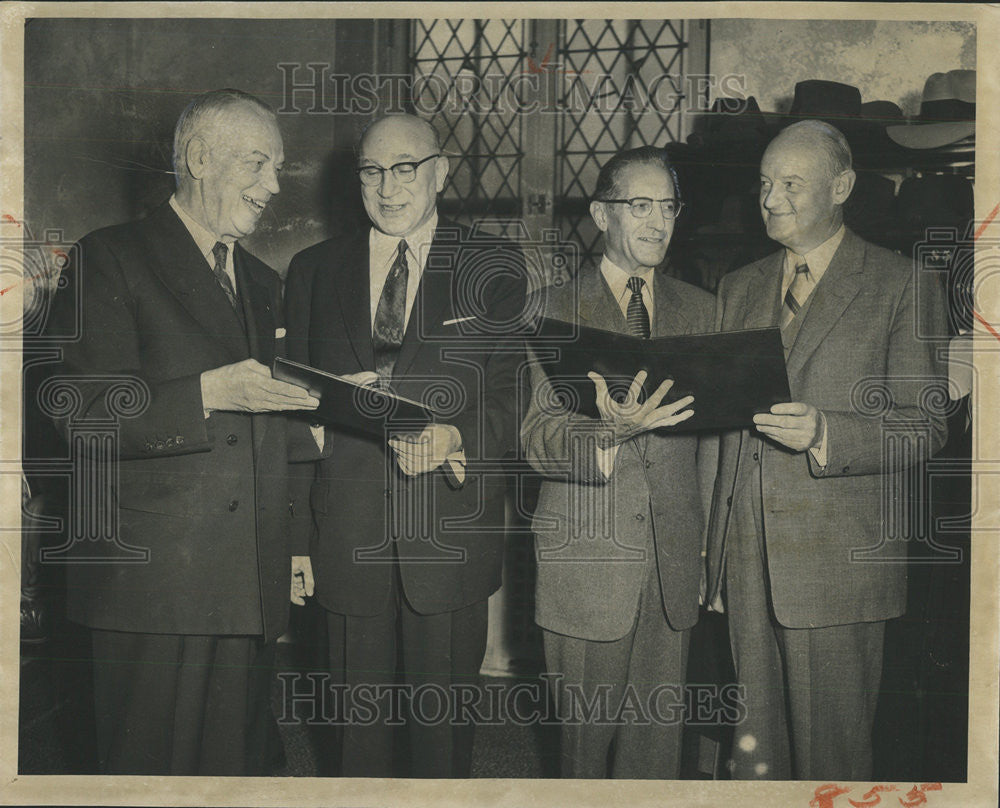 1957 Press Photo Dr Ernest Klein Felix Van Cleef John Knight Isadore Samuels - Historic Images