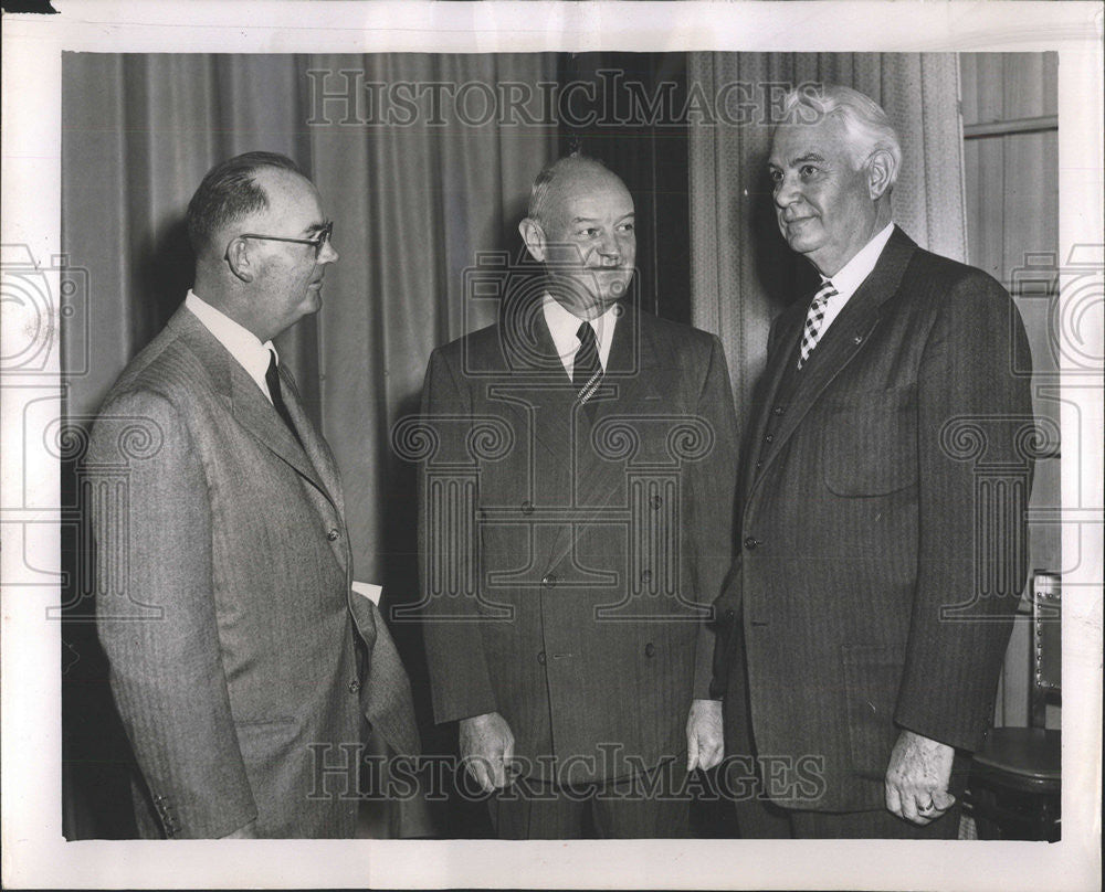 1955 Press Photo Sen John Bricker Reuben Borsch President Chicago Editor - Historic Images