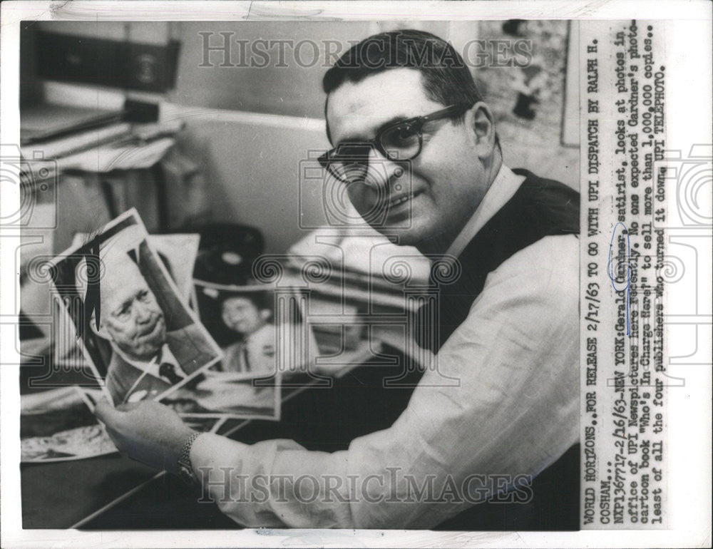 1963 Press Photo Gerald Gardner Satirist - Historic Images