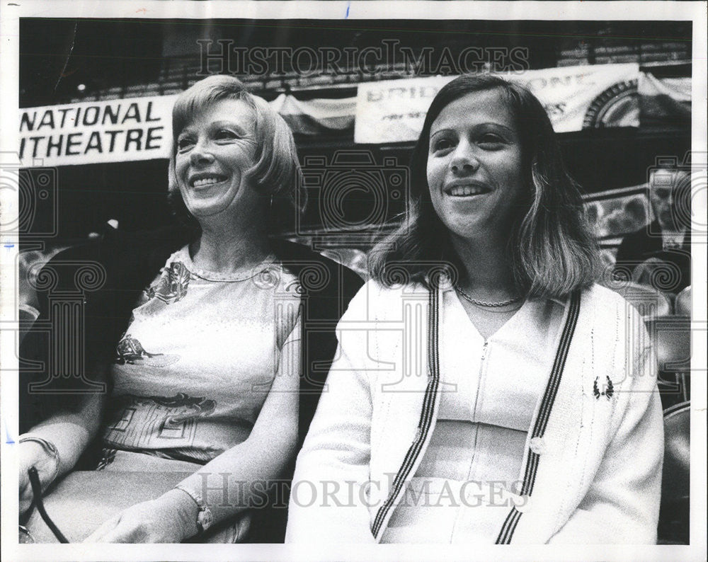 1976 Press Photo Peggy Ganz daughter Donna The tennis trip - Historic Images