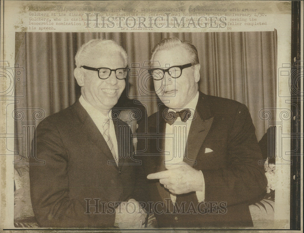 1970 Press Photo Arthur Goldberg with Gov.Nelson Rockefeller. - Historic Images