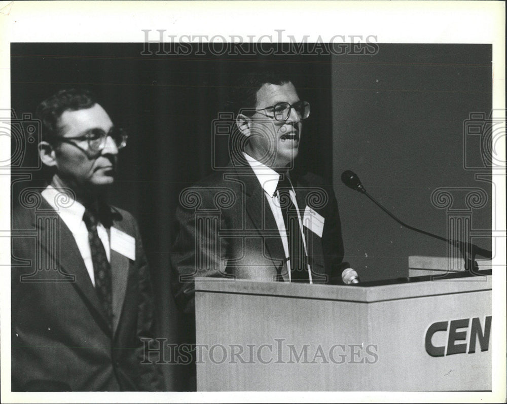 1988 Press Photo Centel Corporation Launch Million Share Stock Tuesday Claim - Historic Images