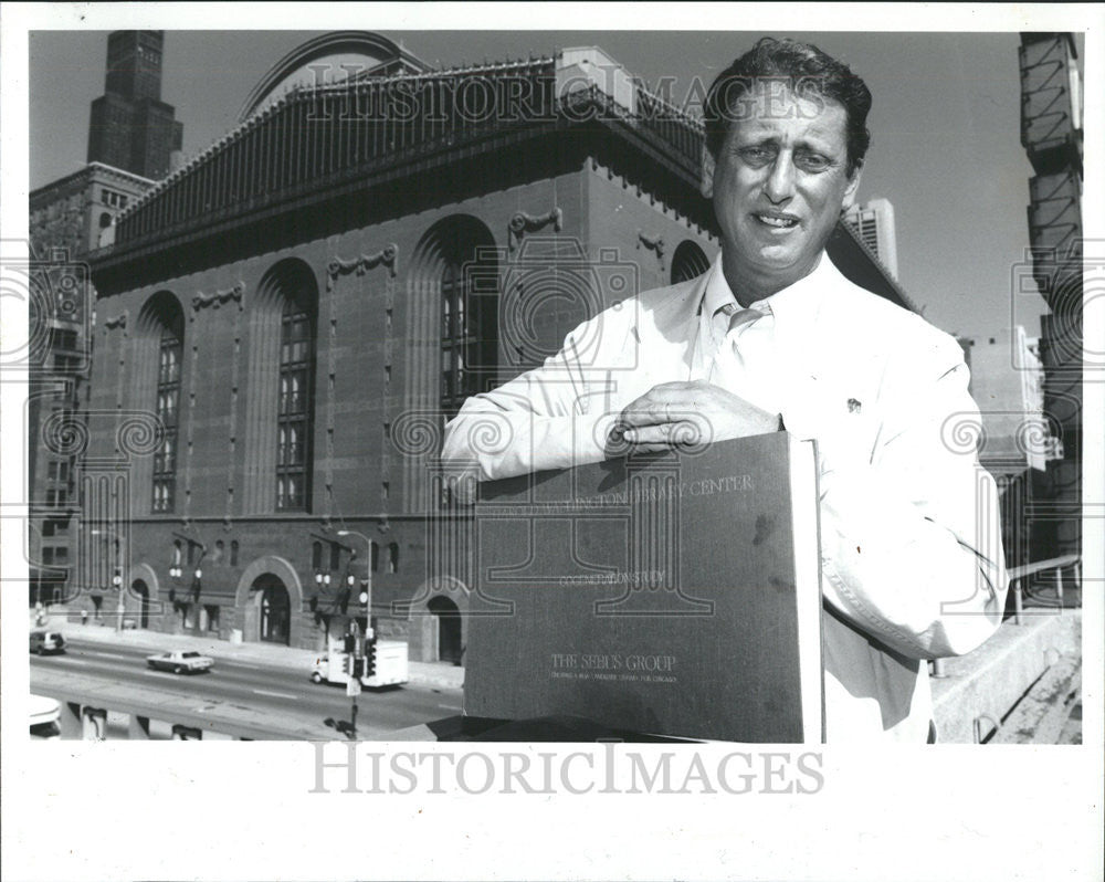 1991 Press Photo Lewis Kreinberg Center Neighborhood Technology Harold Library - Historic Images