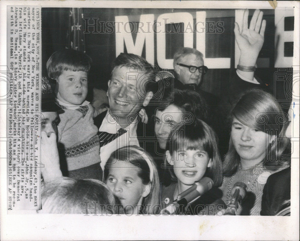 1965 Press Photo John Lindsay Jr NY  Democrat Abraham Beame Wife Mary Anne Kathy - Historic Images