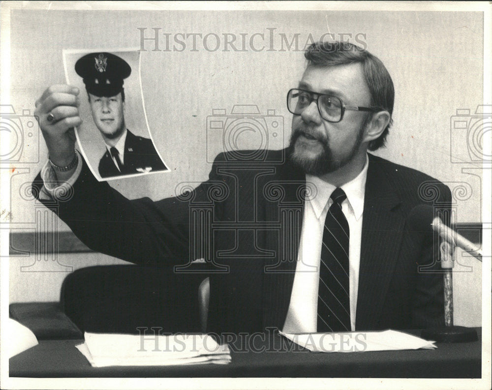 1987 Press Photo Paul Lindstrom George MacDonald Air force - Historic Images