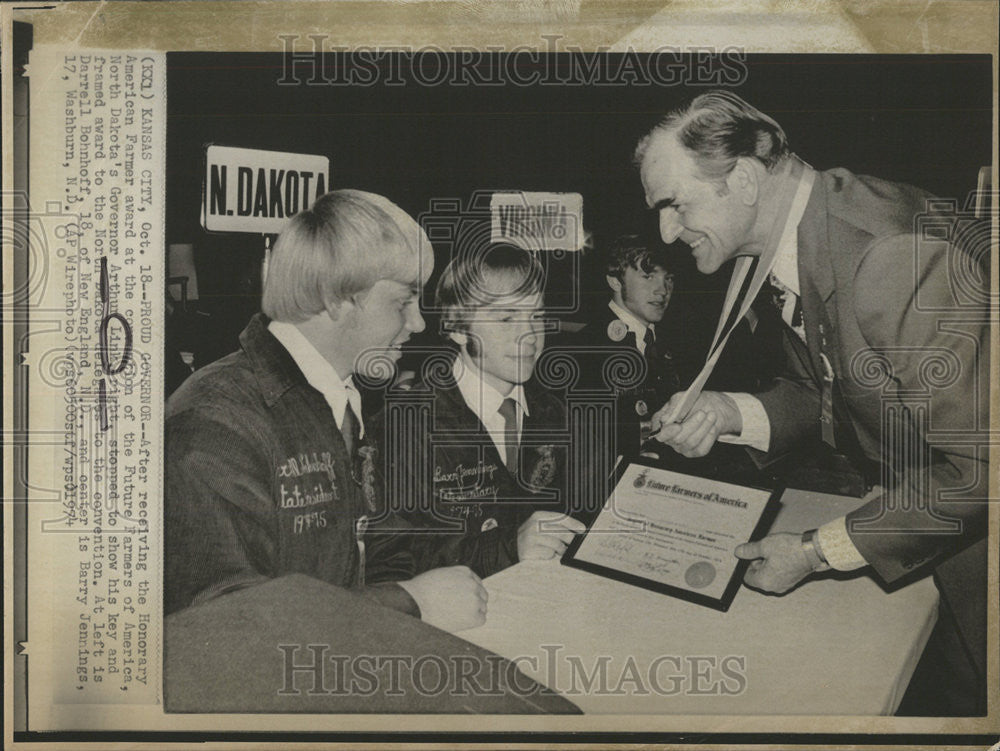 1974 Press Photo Honorary American Governor North Dakota Arthur Link Darrell - Historic Images