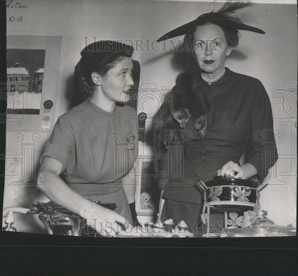 1954 Press Photo Mrs. Kendall Lingle And Mrs. Vojta F. Mashek Jr At Food Contest - Historic Images