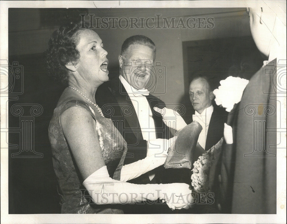 1959 Press Photo Kendell Lingle Morgan Husband Gaily Line - Historic Images