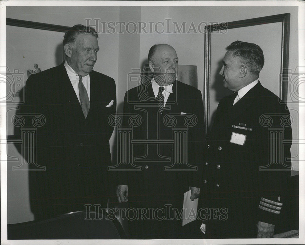 1957 Press Photo Brig. Gen. Lawrence Harley Whiting Chaplain Philip Lipis Annual - Historic Images