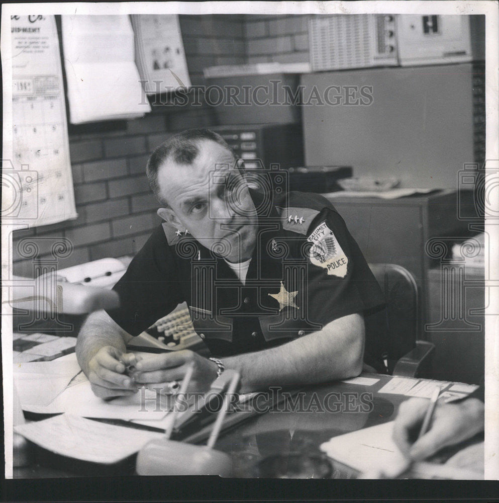 1962 Press Photo Casimir Linkiewicz Police Who Work Thirty Days At Time - Historic Images